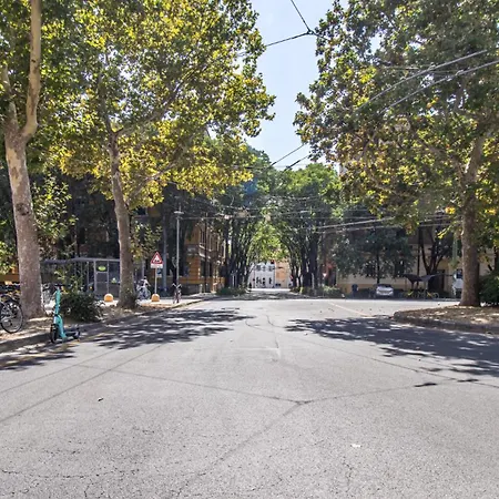 Apartment Chiara 6 Guest - Train Station - Parking Modena