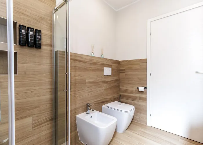 Chiara 6 Guest - Train Station - Parking 公寓 摩德纳