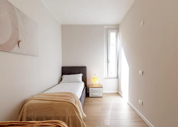 公寓 Chiara 6 Guest - Train Station - Parking