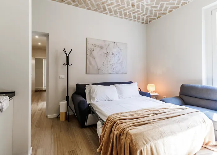 Chiara 6 Guest - Train Station - Parking 公寓 摩德纳