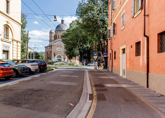 Chiara 6 Guest - Train Station - Parking *